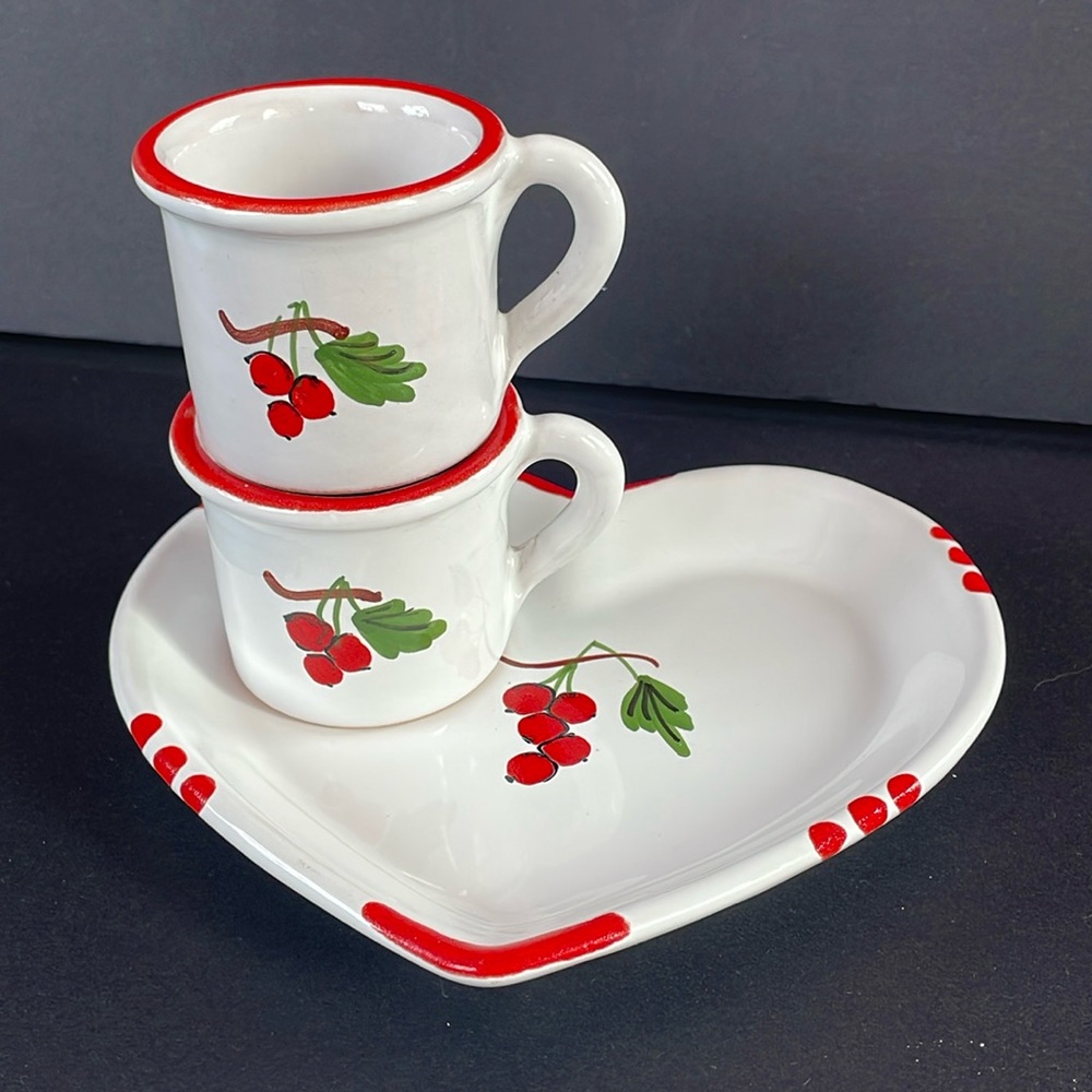 Vintage Vitali Deruta Heart Shaped Dish Espresso Hand Painted Pottery Mug Italy